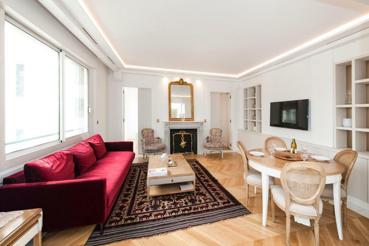Luxury Montaigne Apartment Párizs Kültér fotó