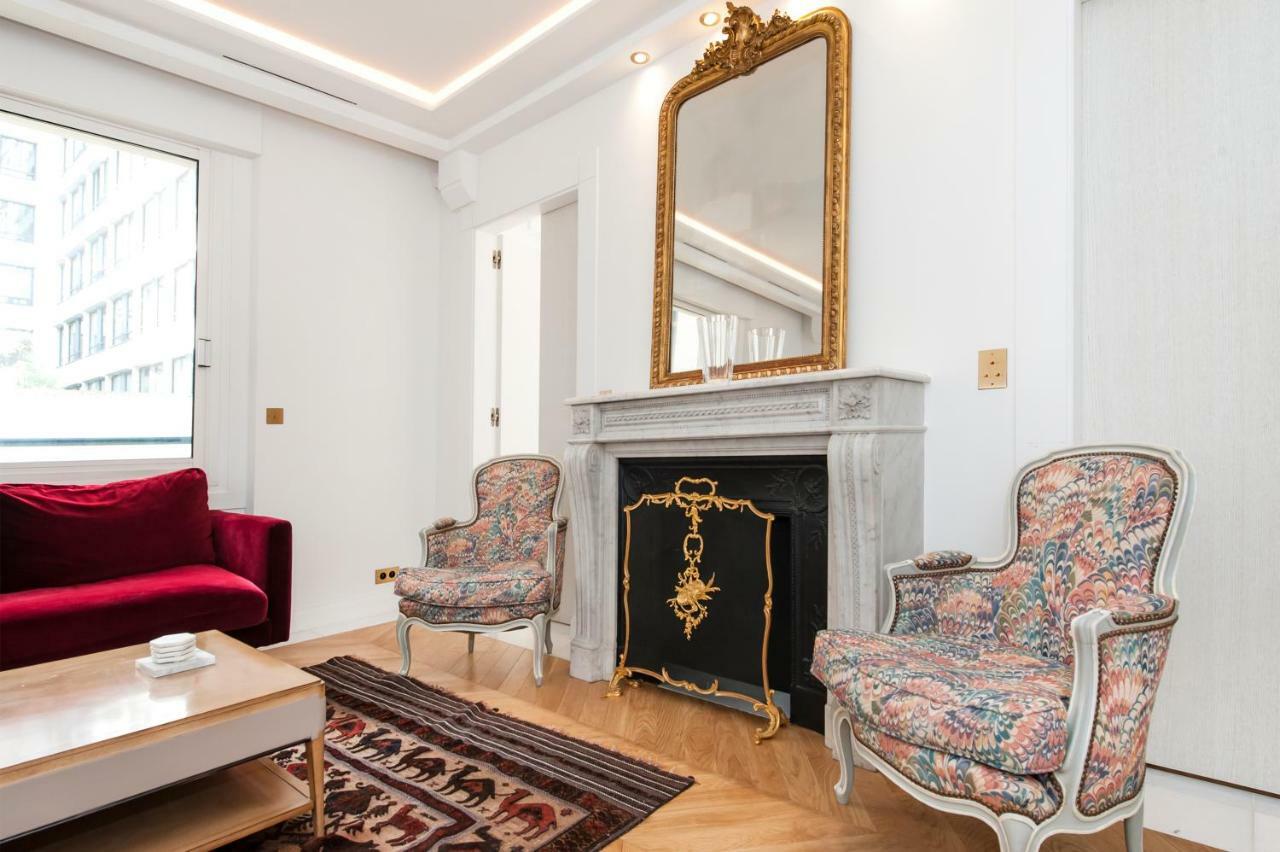 Luxury Montaigne Apartment Párizs Kültér fotó