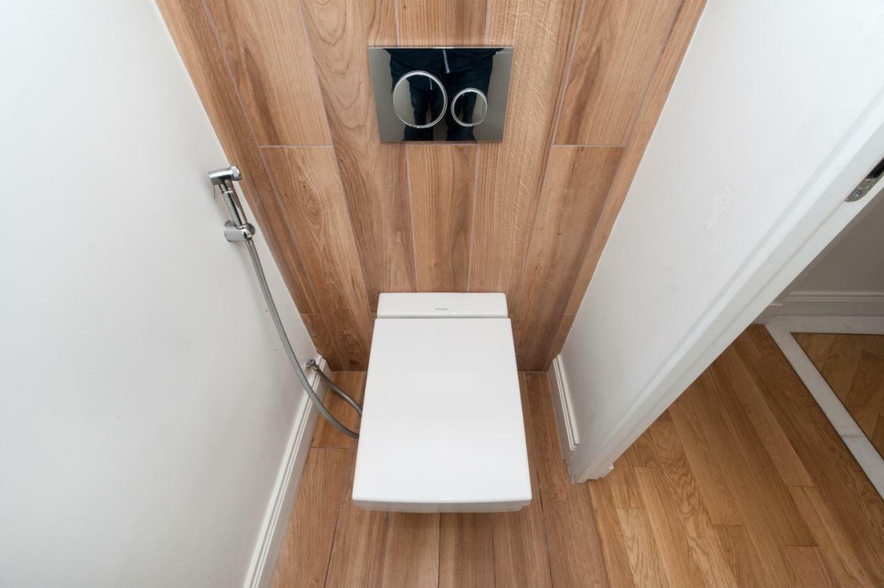 Luxury Montaigne Apartment Párizs Kültér fotó